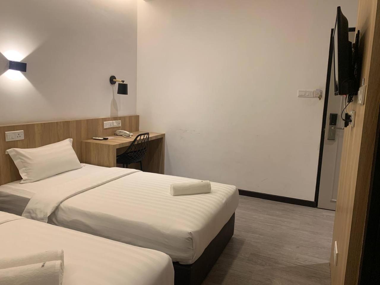 The Daily Hotel Kota Kinabalu Eksteriør billede
