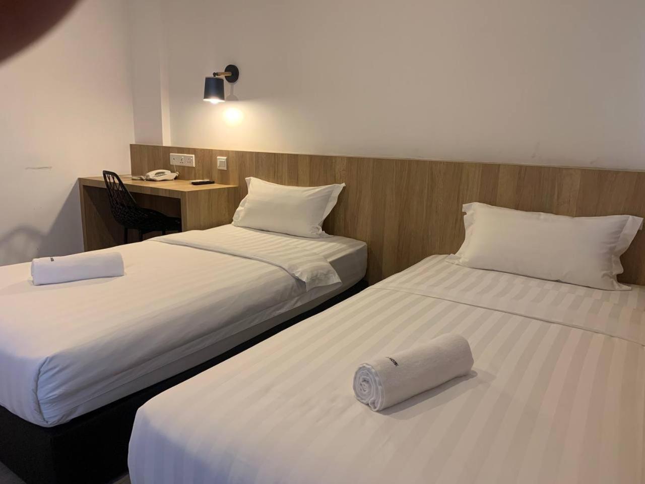 The Daily Hotel Kota Kinabalu Eksteriør billede