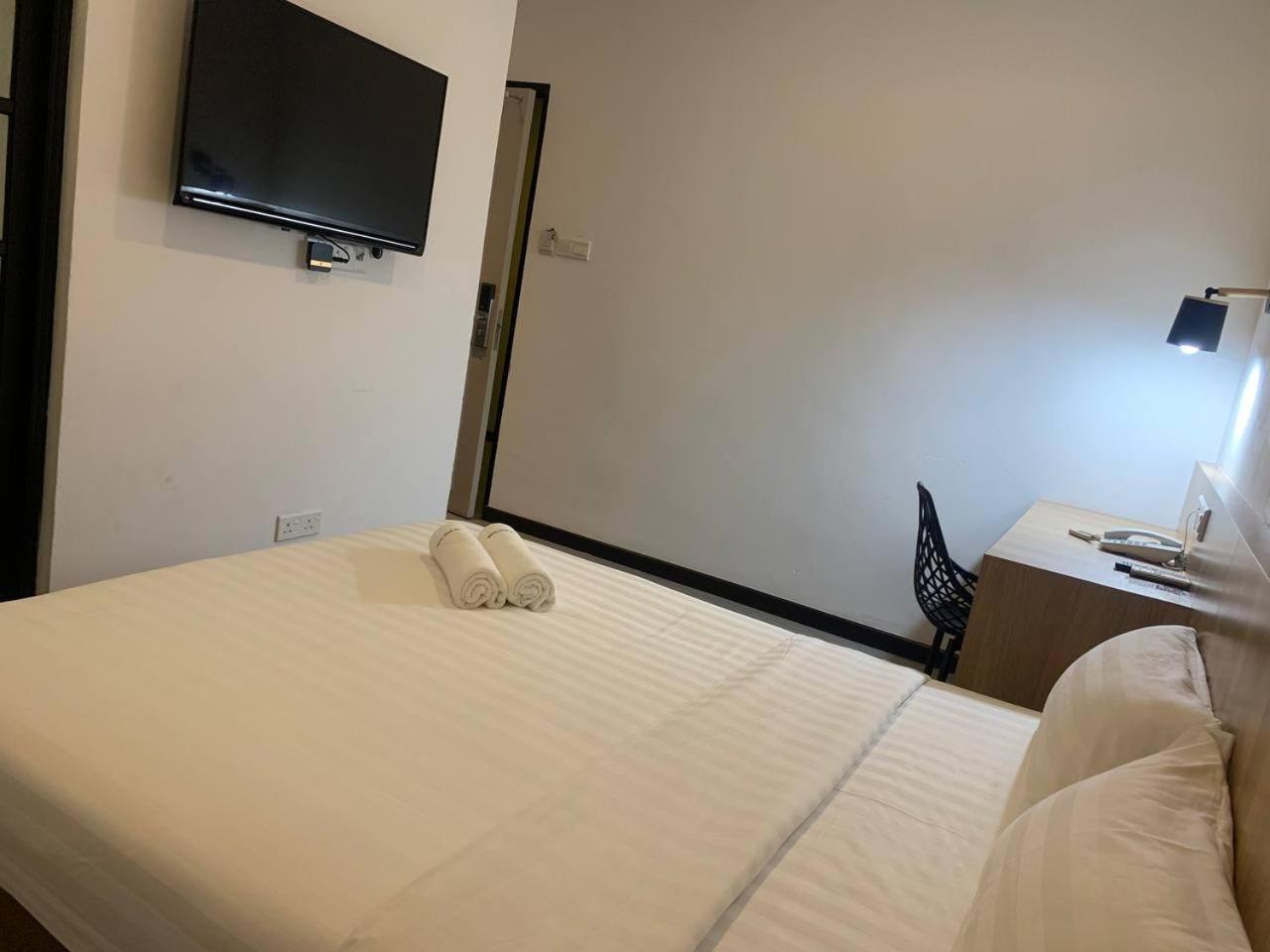 The Daily Hotel Kota Kinabalu Eksteriør billede