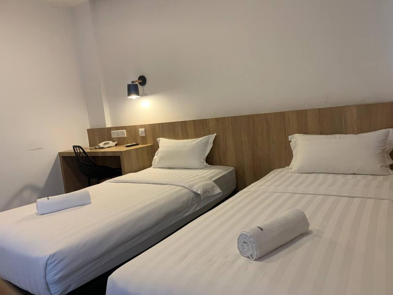 The Daily Hotel Kota Kinabalu Eksteriør billede