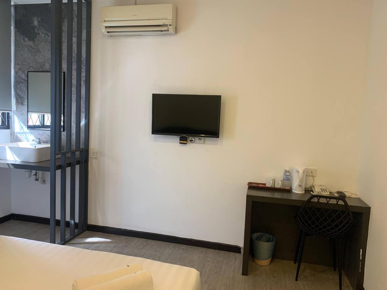 The Daily Hotel Kota Kinabalu Eksteriør billede
