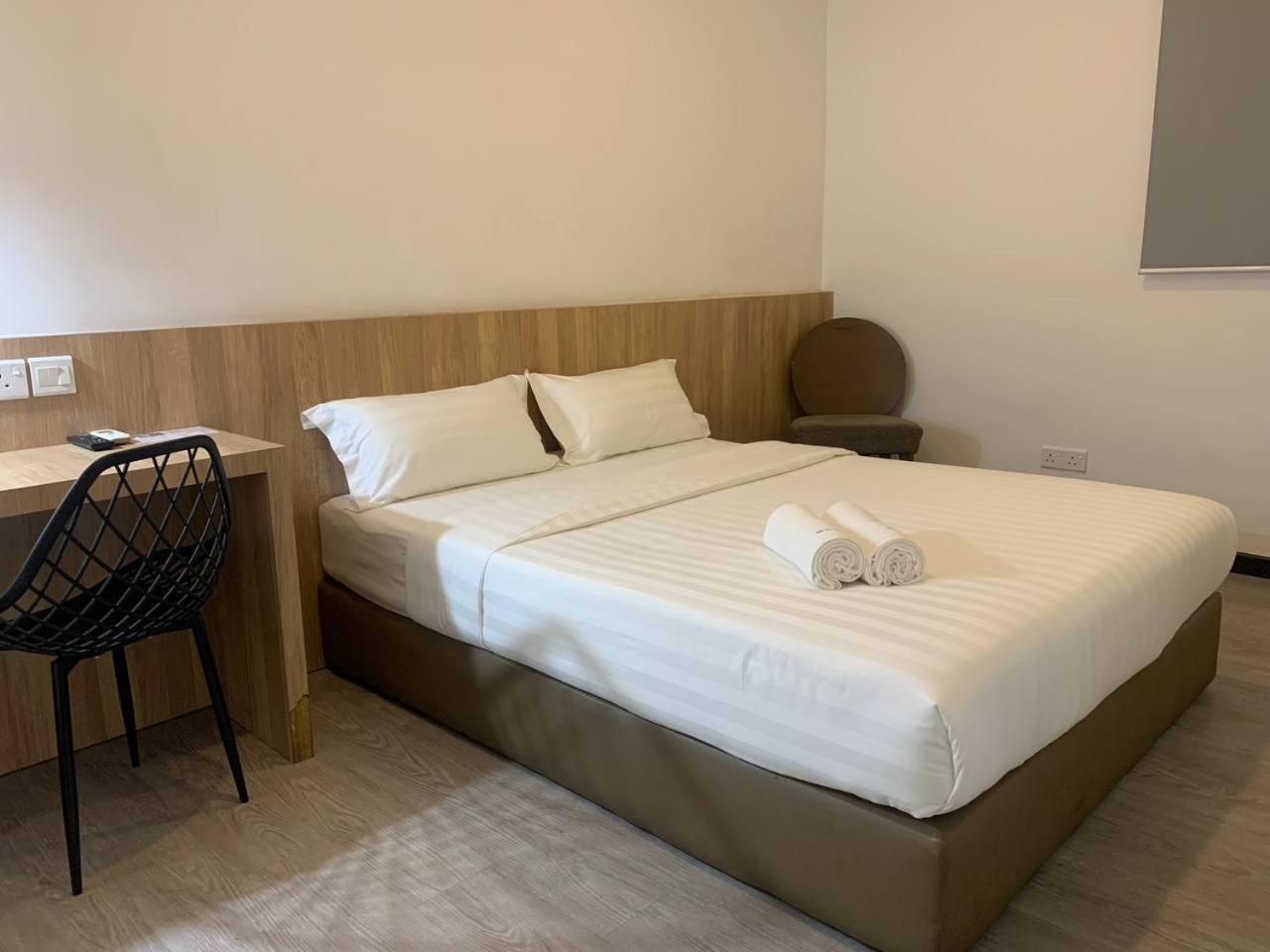 The Daily Hotel Kota Kinabalu Eksteriør billede